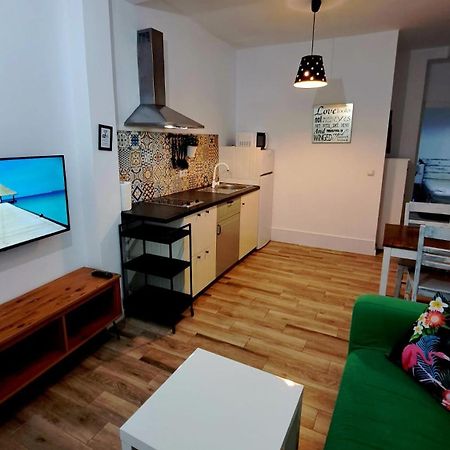 Апартаменти Acogedor Apartamento Centro Бенальмадена Екстер'єр фото